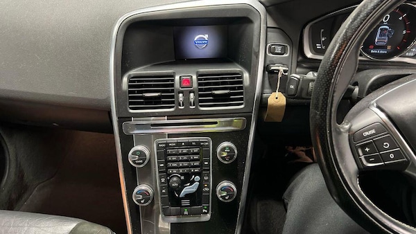 Used Volvo XC60 2014 for sale - 76324855: Photo 16