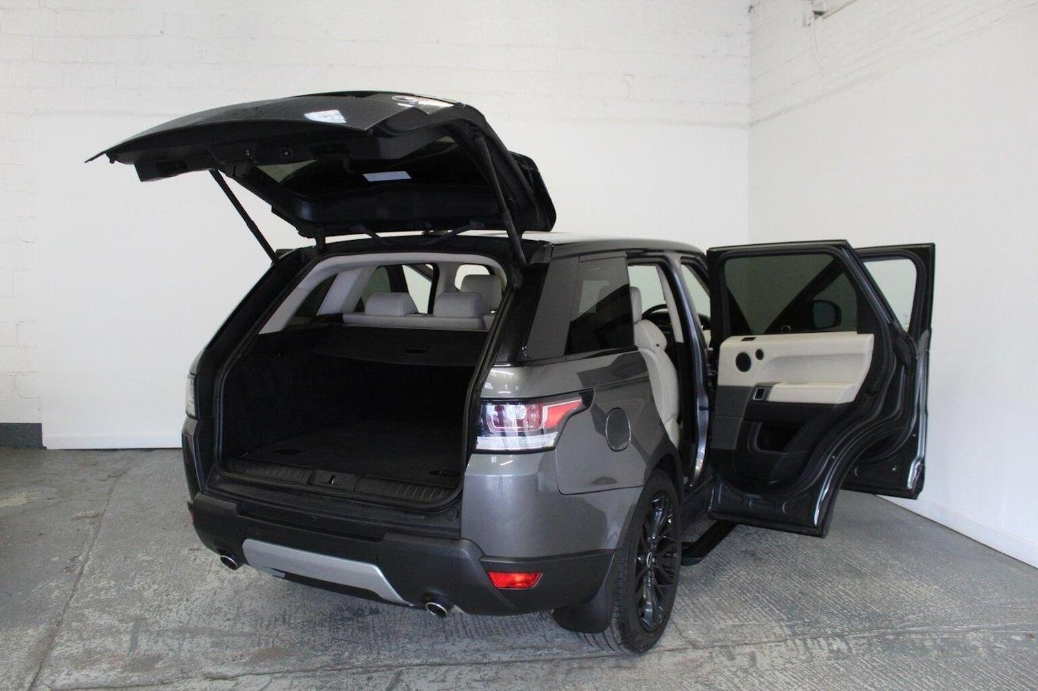 Used Land Rover Range Rover Sport 2014 for sale - 76769122: Photo 21