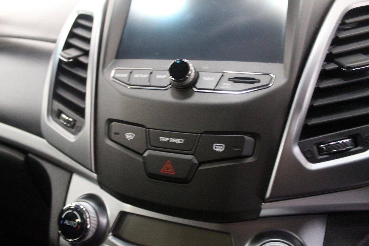 Used Ssangyong Korando 2017 for sale - 76293171: Photo 39