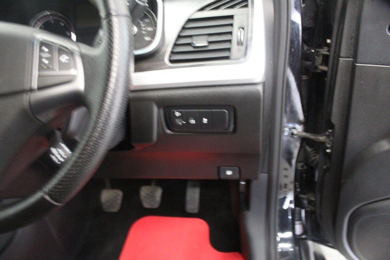 Used Ssangyong Korando 2017 for sale - 76293171: Photo 47