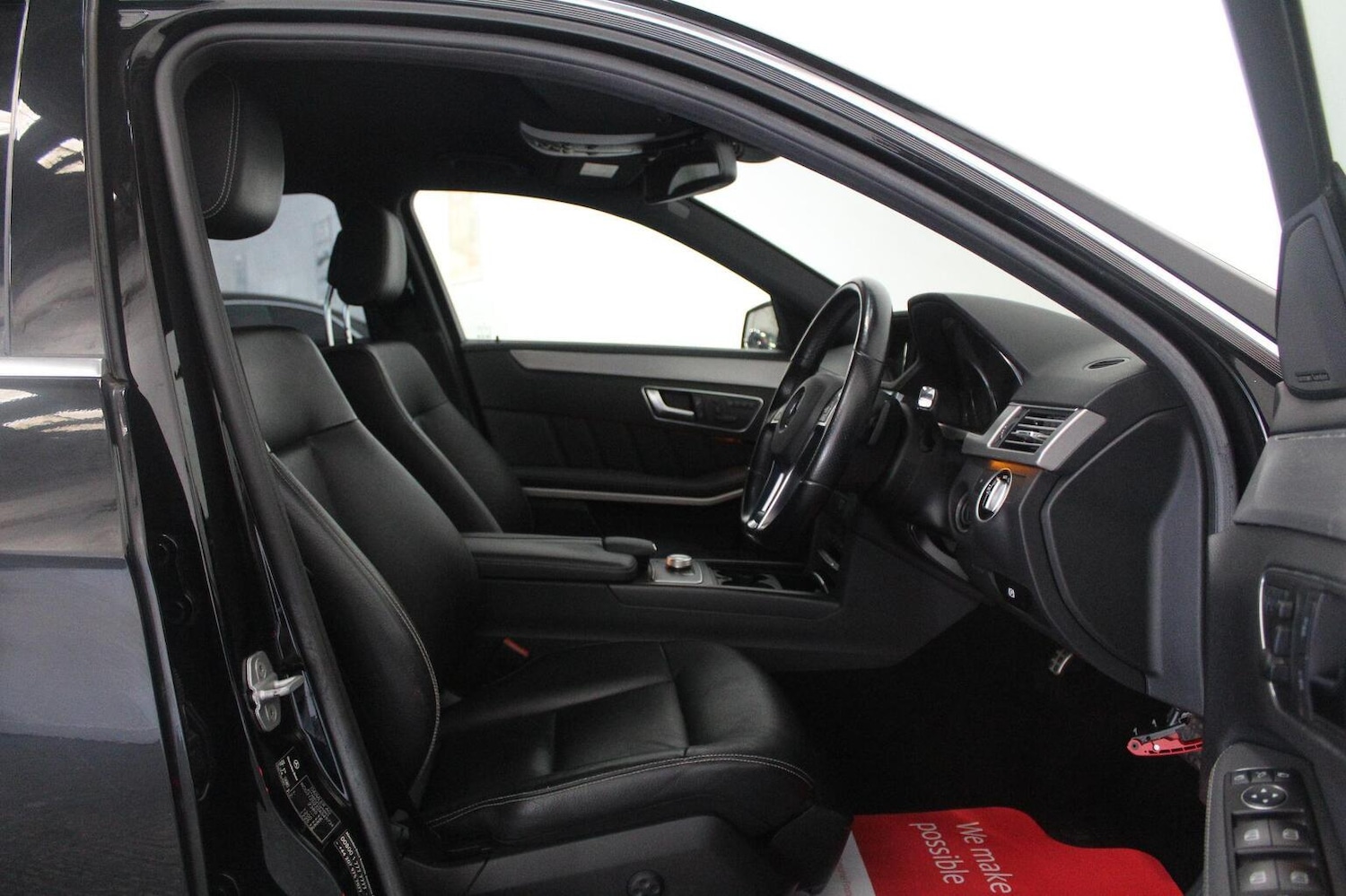 Used Mercedes-Benz E Class 2012 for sale - 77937951: Photo 29