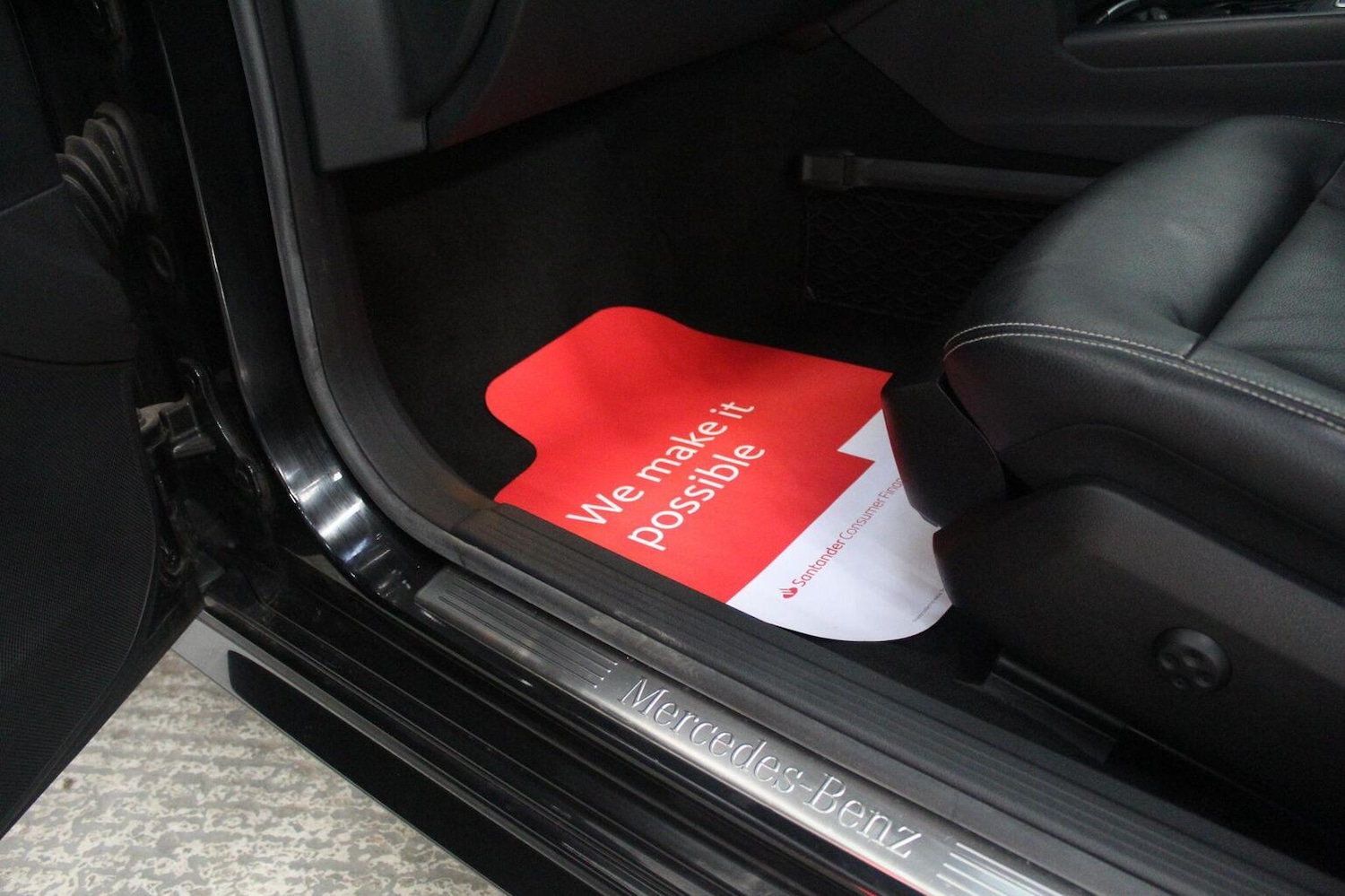 Used Mercedes-Benz E Class 2012 for sale - 77937951: Photo 31