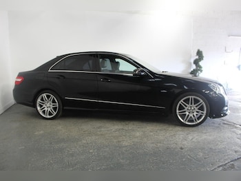 Used Mercedes-Benz E Class 2012 for sale - 77937951: Photo