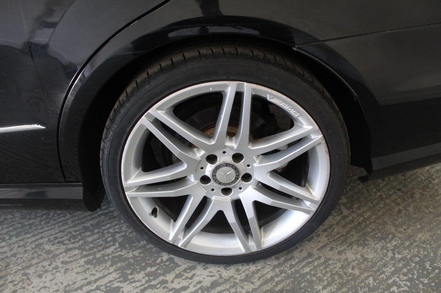 Used Mercedes-Benz E Class 2012 for sale - 77937951: Photo 55