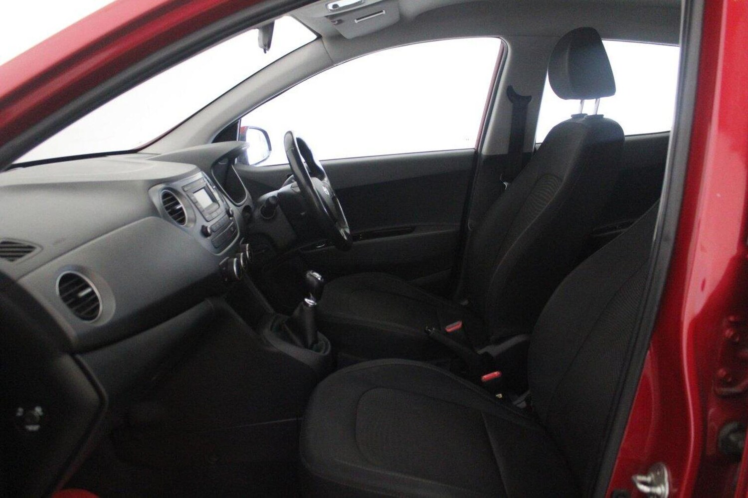 Used Hyundai i10 2019 for sale - 77464597: Photo 43