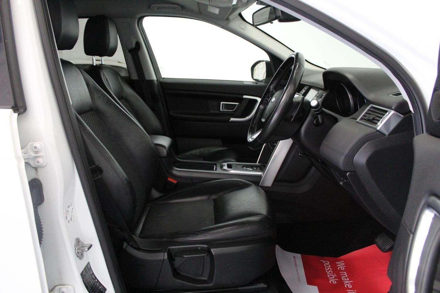 Used Land Rover Discovery Sport 2016 for sale - 76605722: Photo 31