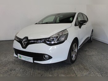 Used Renault Clio 2015 for sale - 77937908: Photo