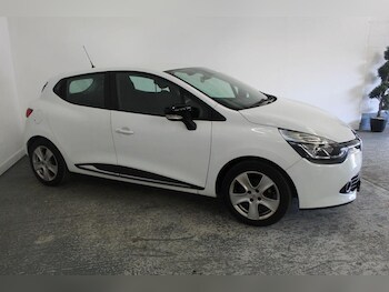 Used Renault Clio 2015 for sale - 77937908: Photo