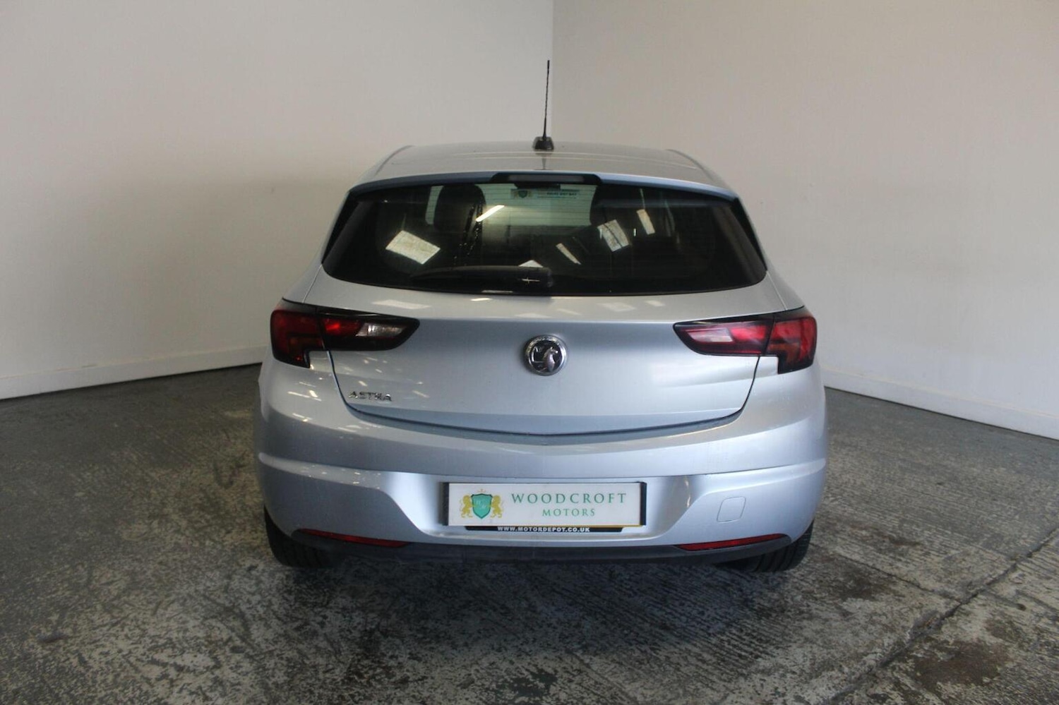 Used Vauxhall Astra 2017 for sale - 77385367: Photo 14