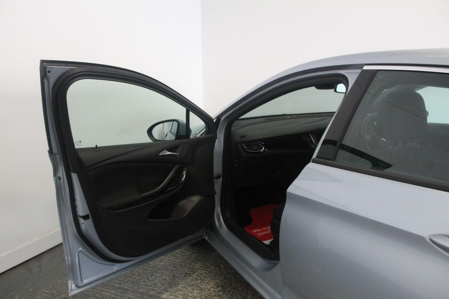 Used Vauxhall Astra 2017 for sale - 77385367: Photo 26