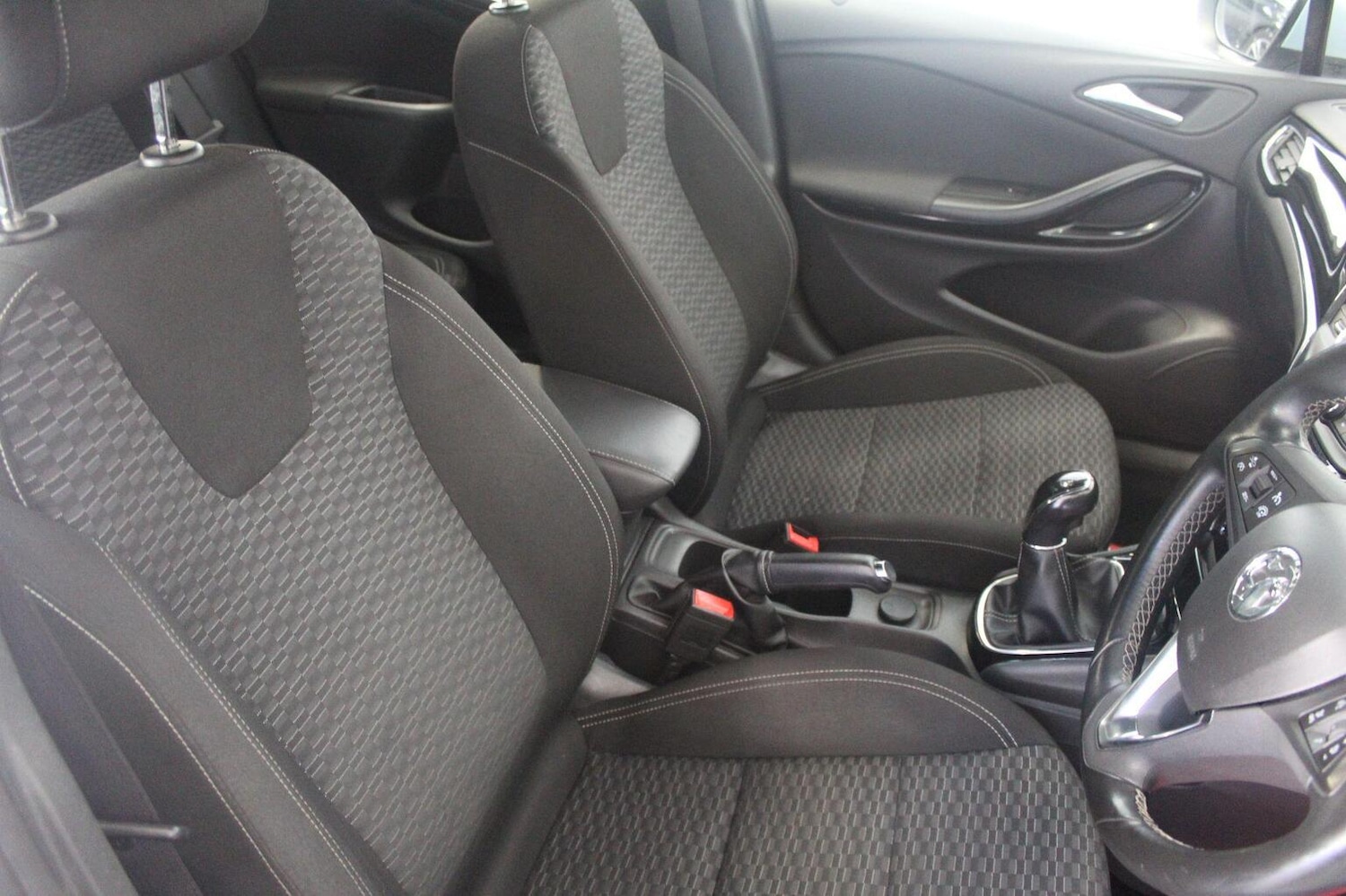 Used Vauxhall Astra 2017 for sale - 77385367: Photo 40