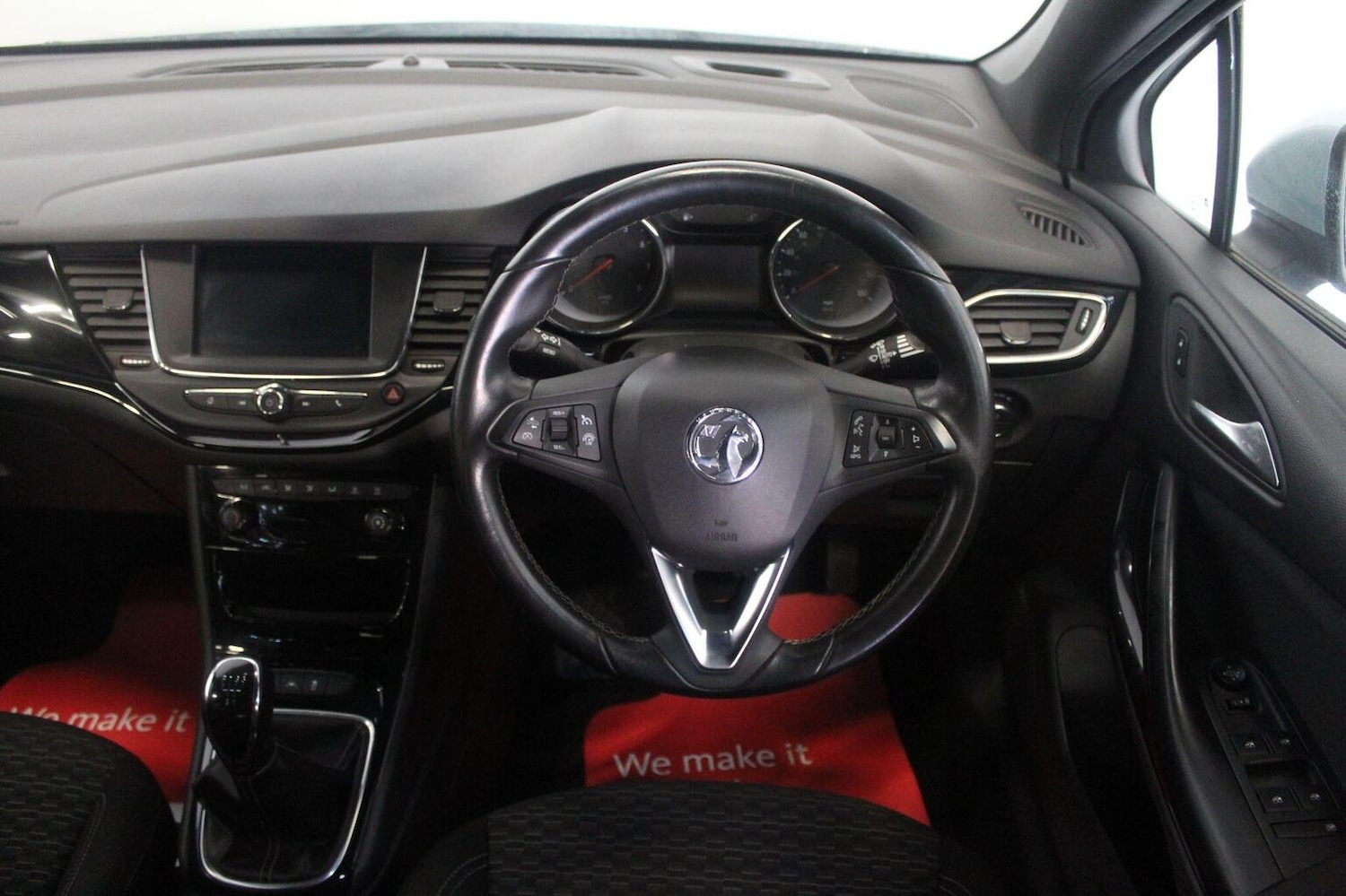 Used Vauxhall Astra 2017 for sale - 77385367: Photo 41