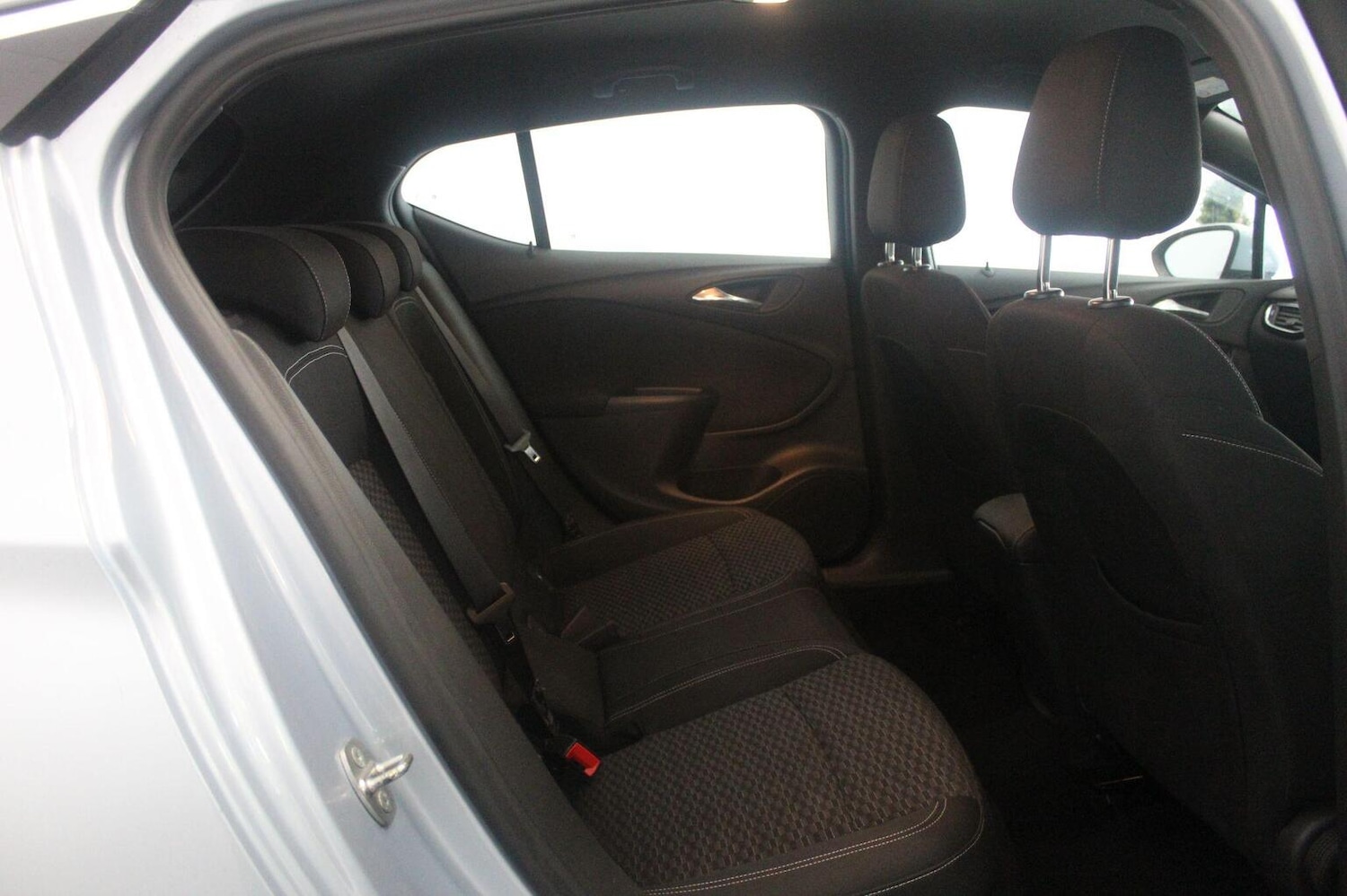 Used Vauxhall Astra 2017 for sale - 77385367: Photo 49