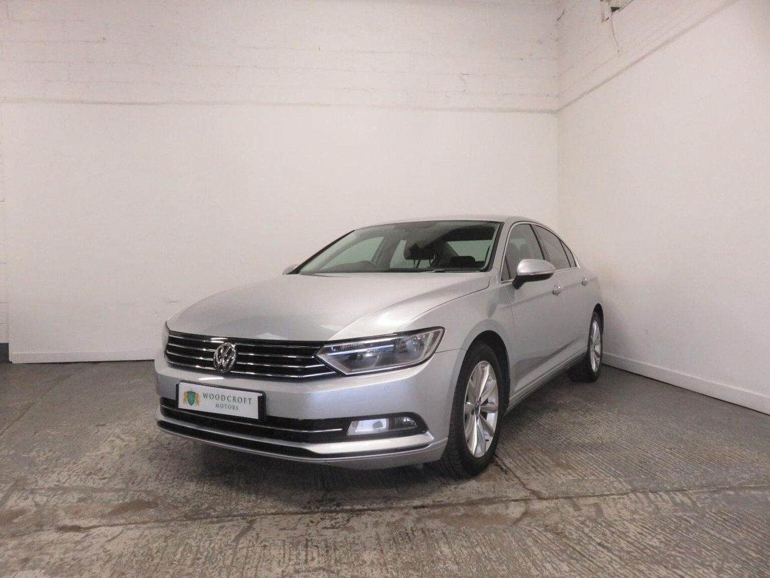 Used Volkswagen Passat 2016 for sale - 77241871: Photo 2