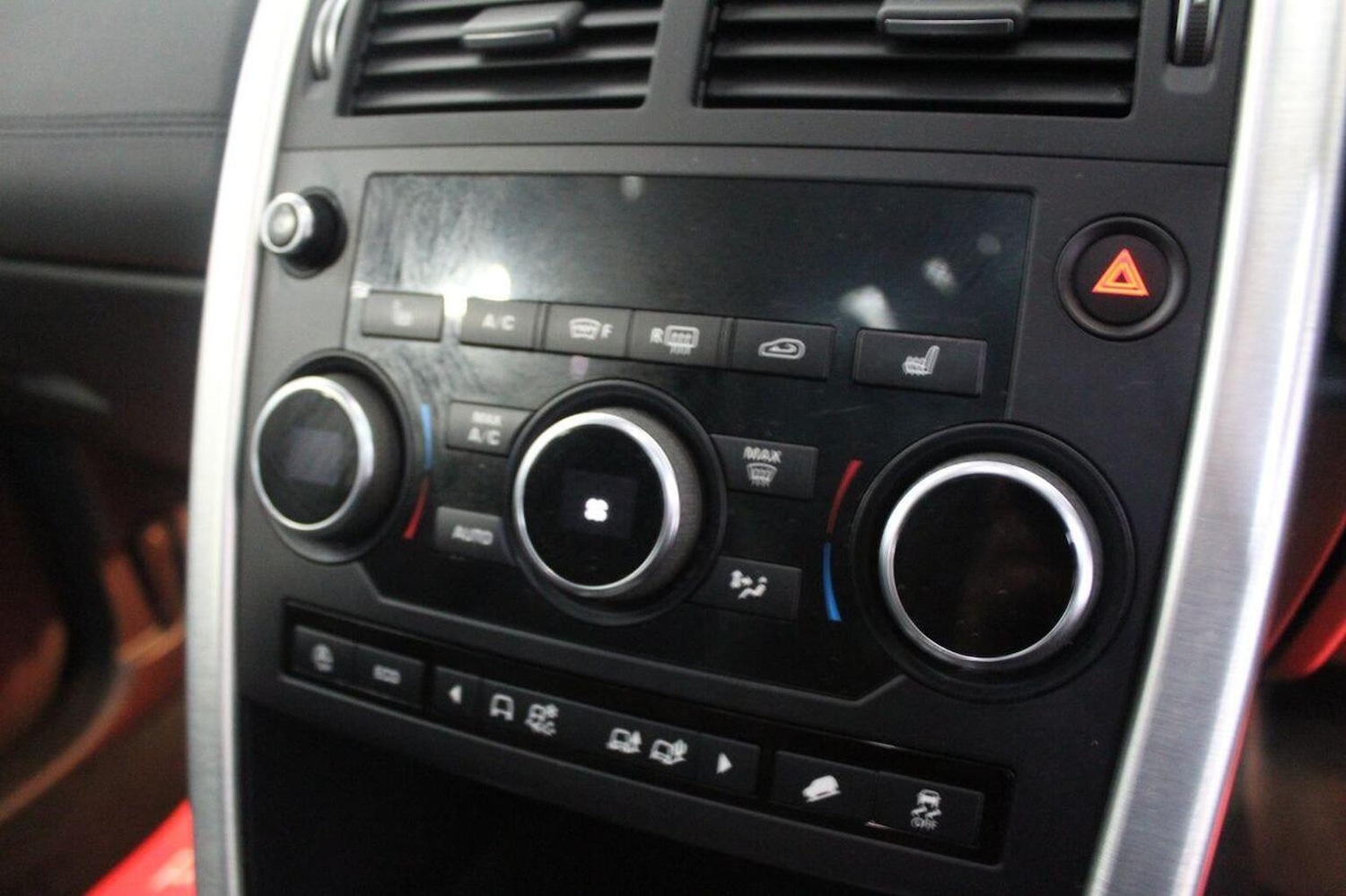 Used Land Rover Discovery Sport 2018 for sale - 77107729: Photo 48