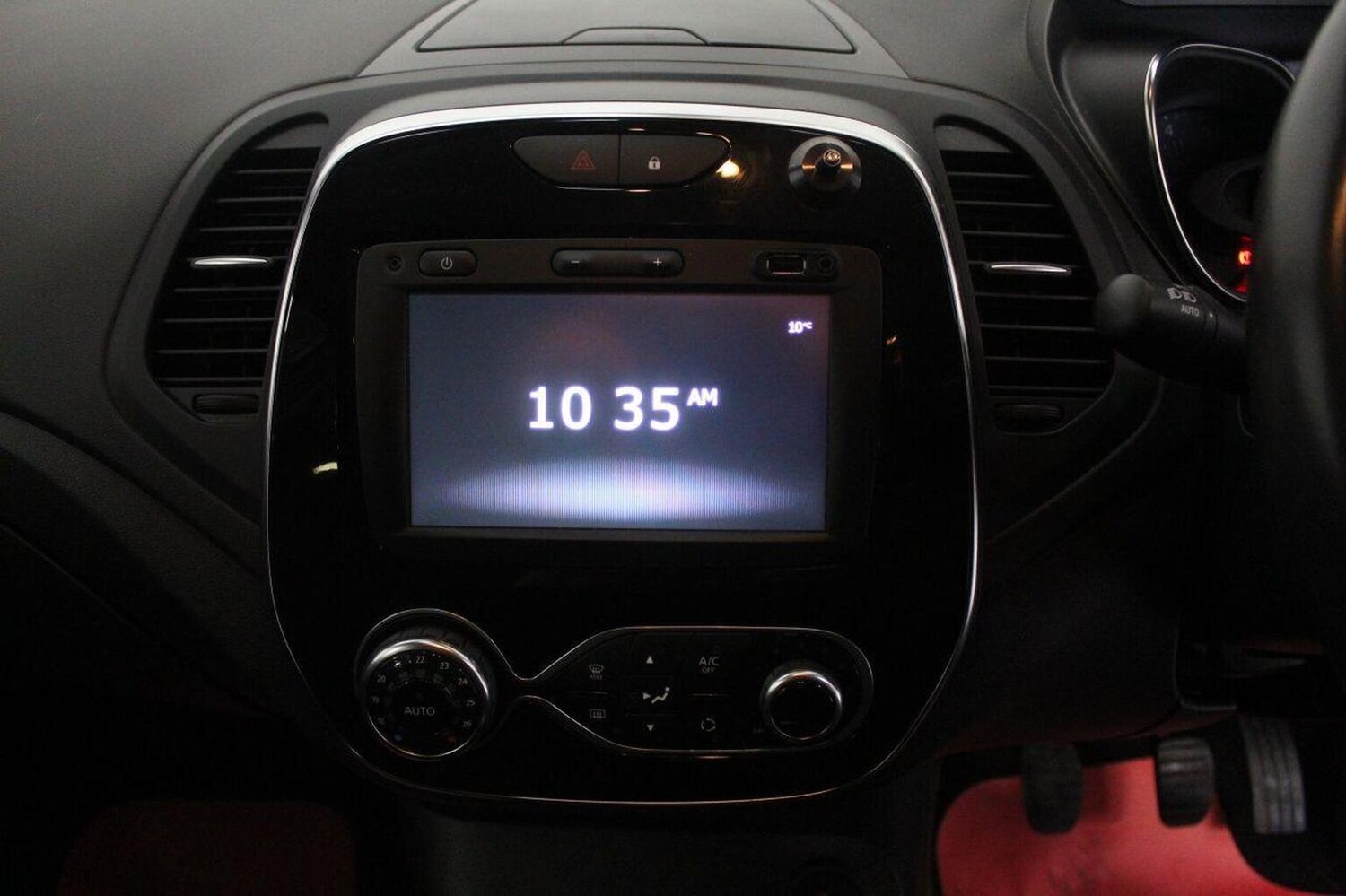 Used Renault Captur 2017 for sale - 75962750: Photo 32