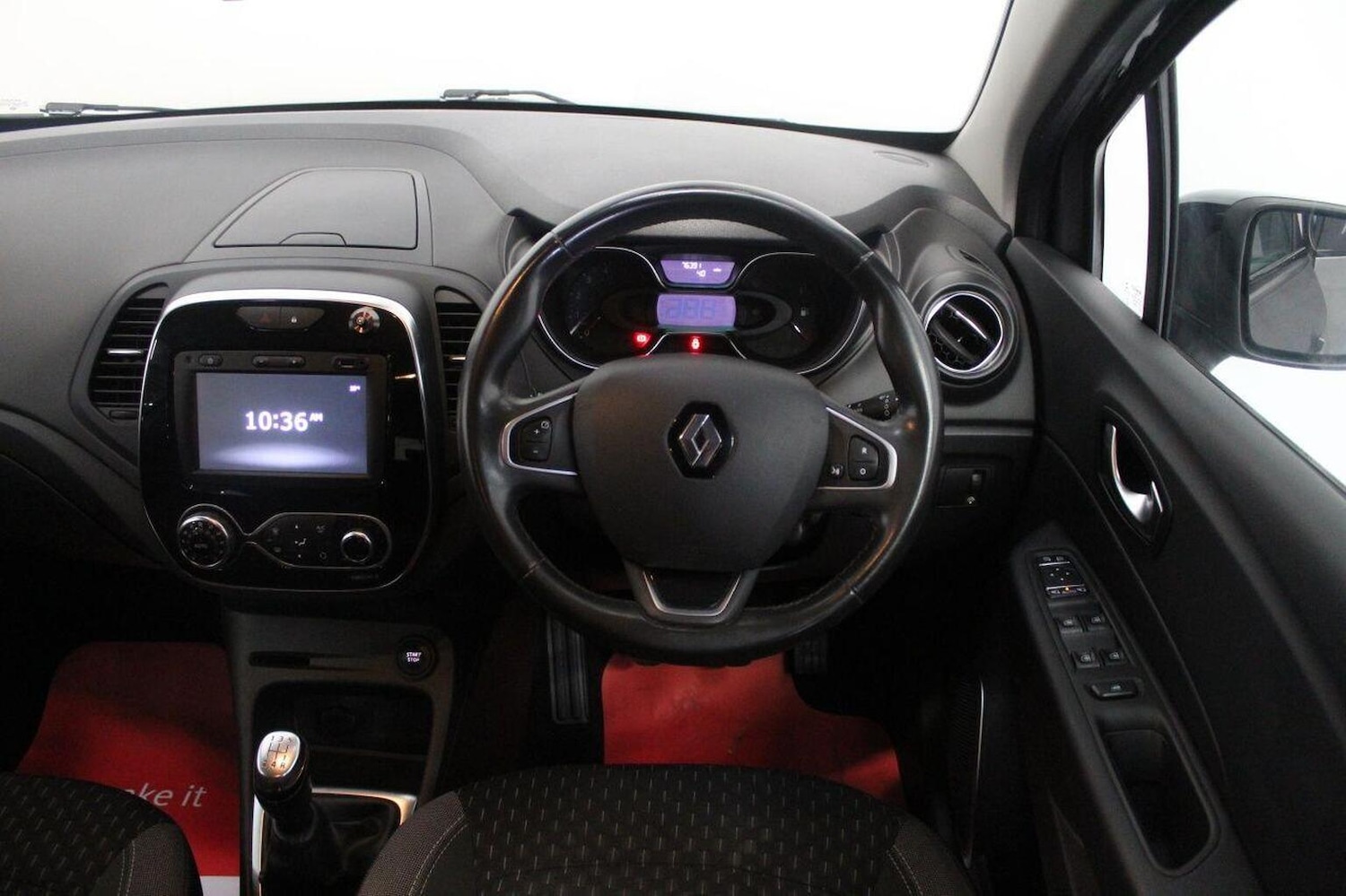 Used Renault Captur 2017 for sale - 75962750: Photo 43