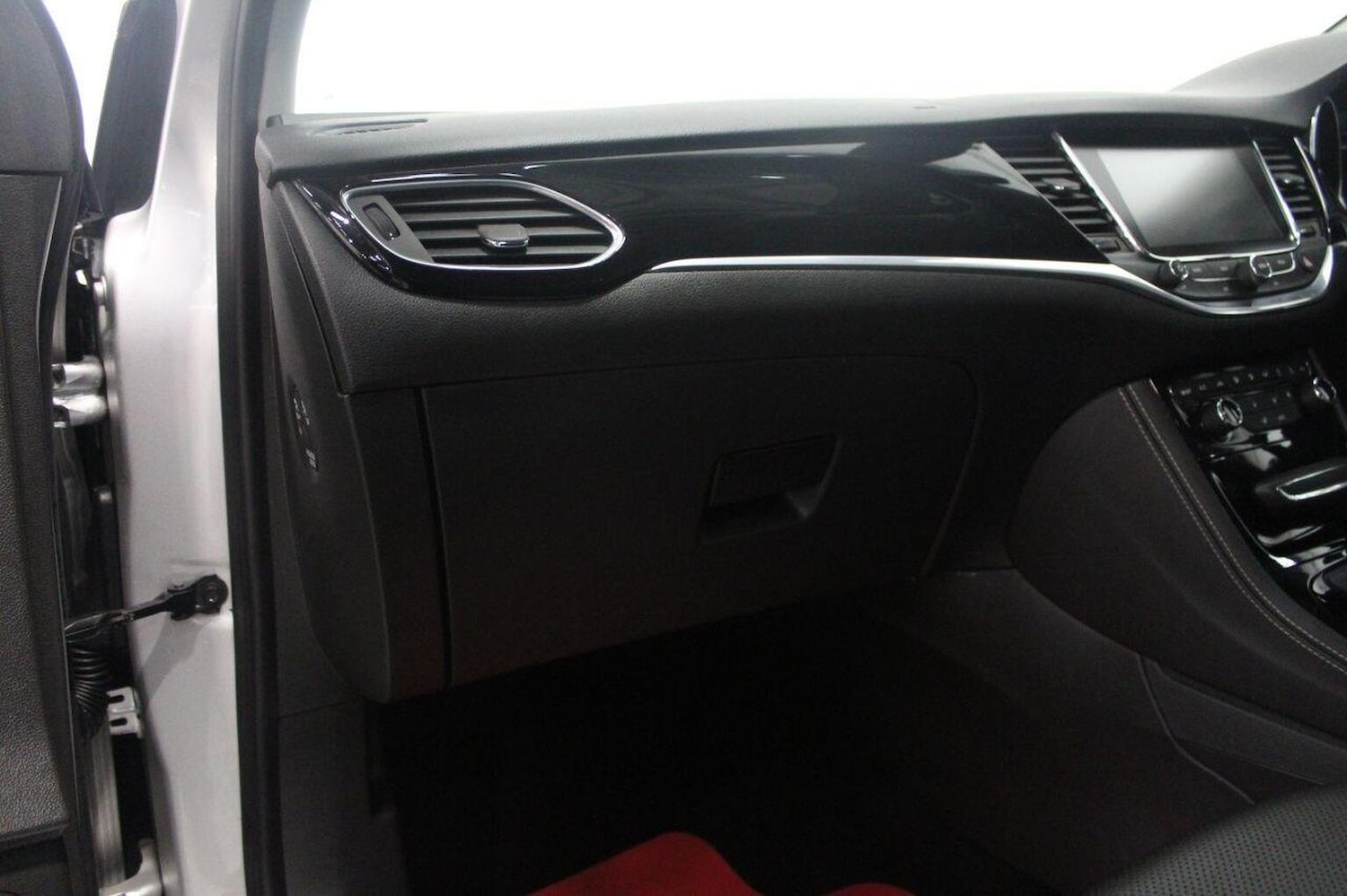 Used Vauxhall Astra 2016 for sale - 77008085: Photo 31