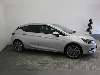 Used Vauxhall Astra 2016 for sale - 77008085: Photo