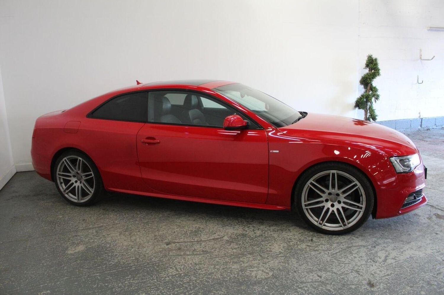 Used Audi A5 2014 for sale - 76262982: Photo 4