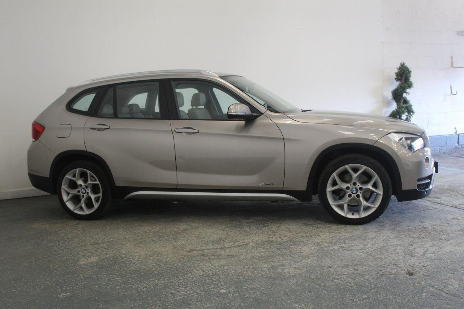 Used BMW X1 2012 for sale - 77937779: Photo 4