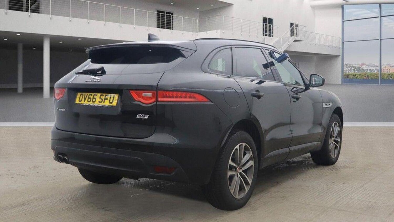 Used Jaguar F-Pace 2016 for sale - 77567473: Photo 7