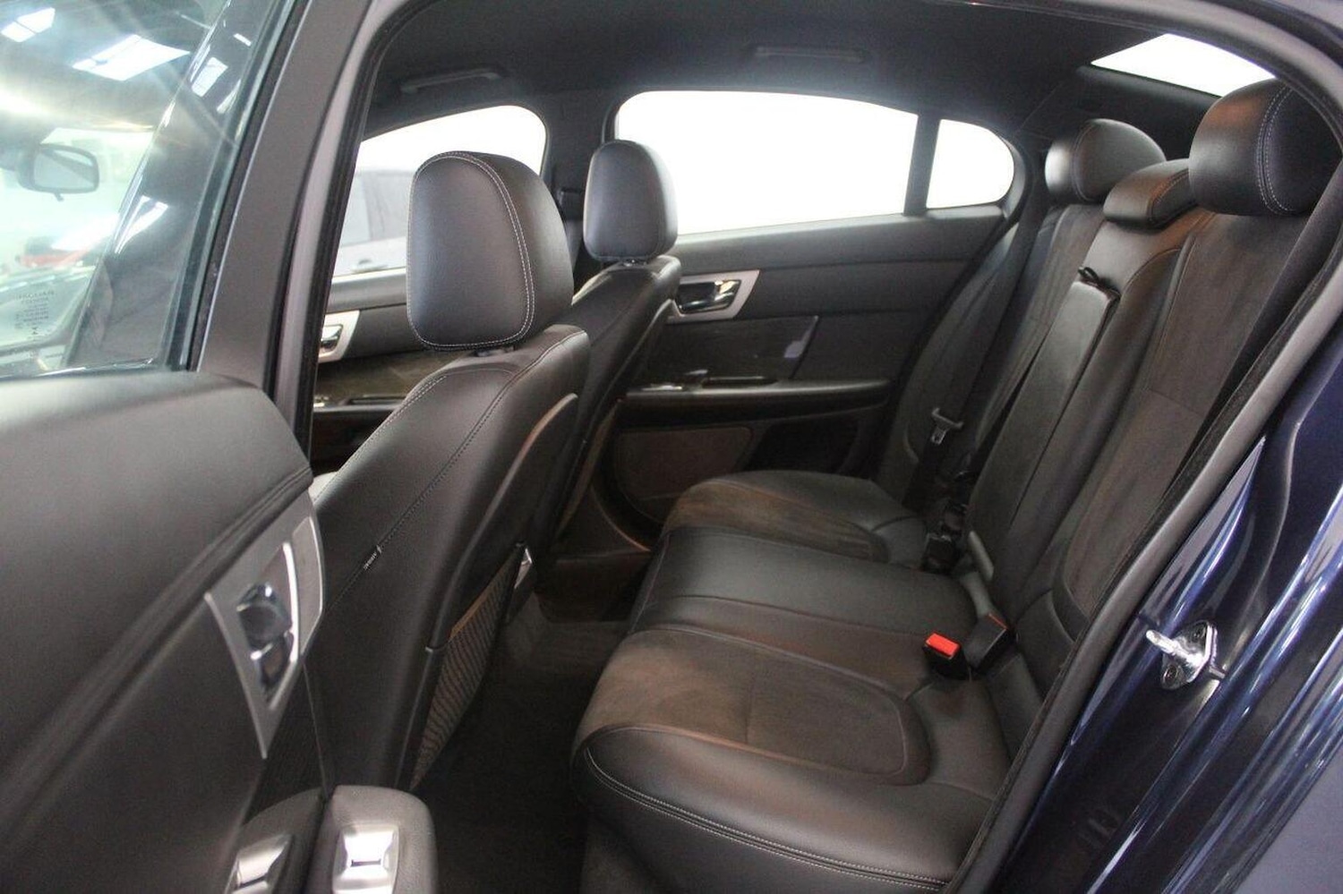 Used Jaguar XF 2015 for sale - 76421883: Photo 52