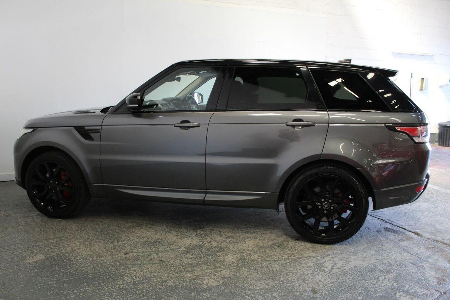 Used Land Rover Range Rover Sport 2017 for sale - 77572770: Photo 10