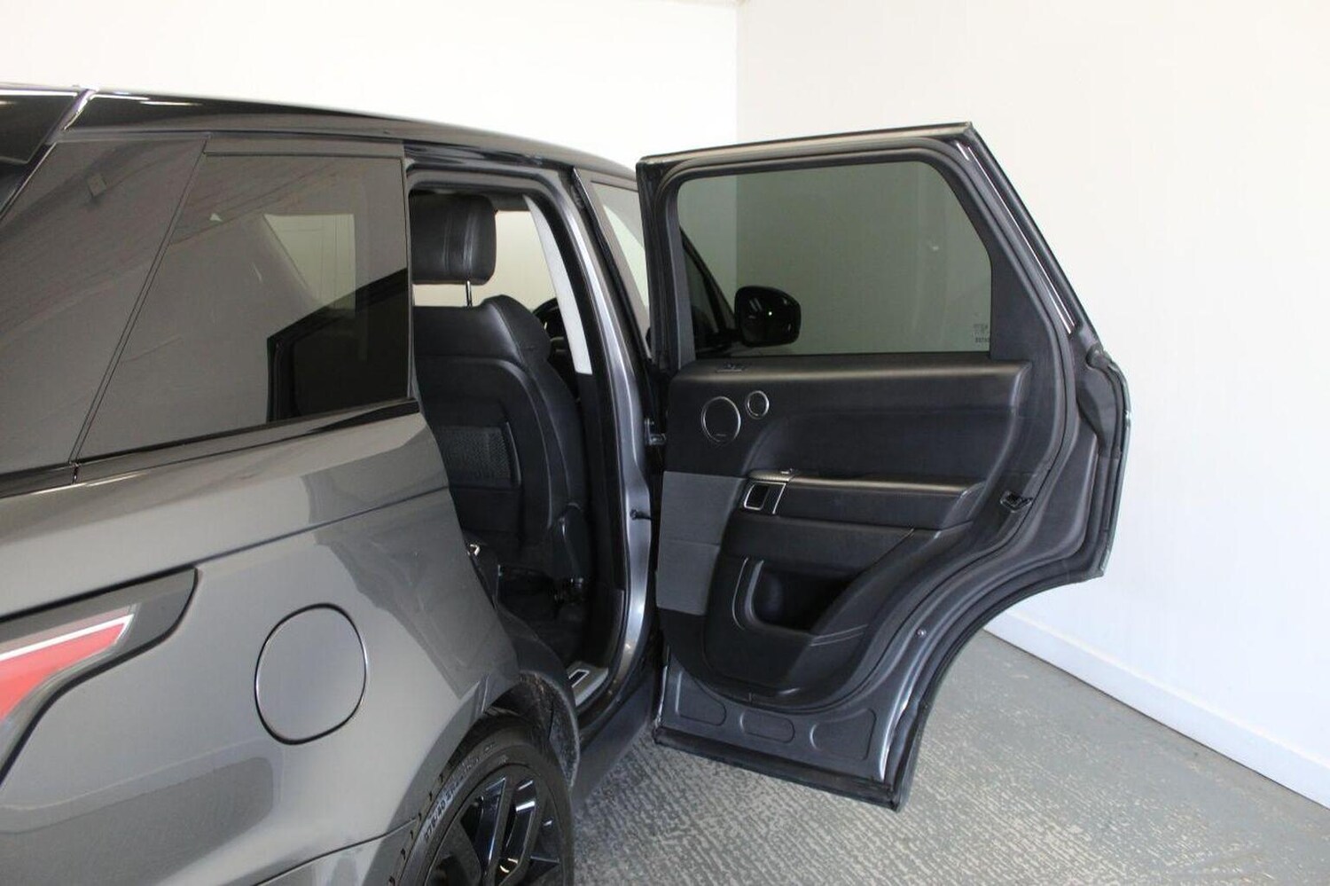 Used Land Rover Range Rover Sport 2017 for sale - 77572770: Photo 29