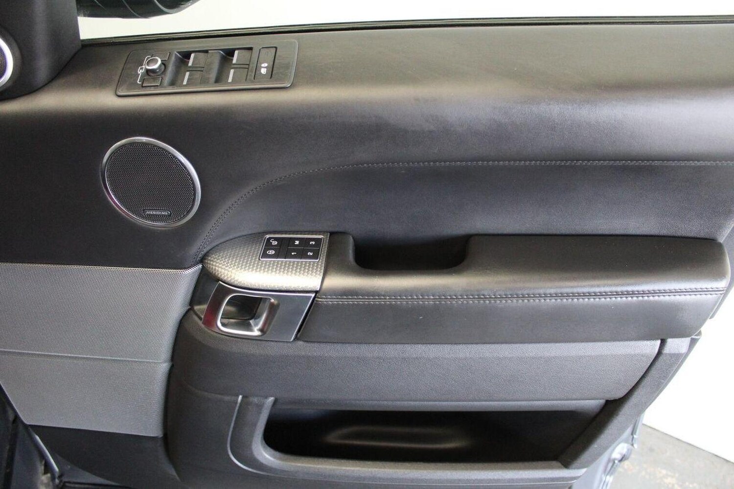 Used Land Rover Range Rover Sport 2017 for sale - 77572770: Photo 59