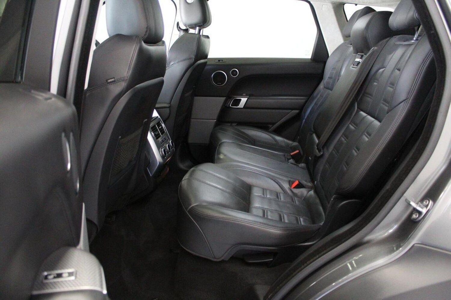 Used Land Rover Range Rover Sport 2017 for sale - 77572770: Photo 64