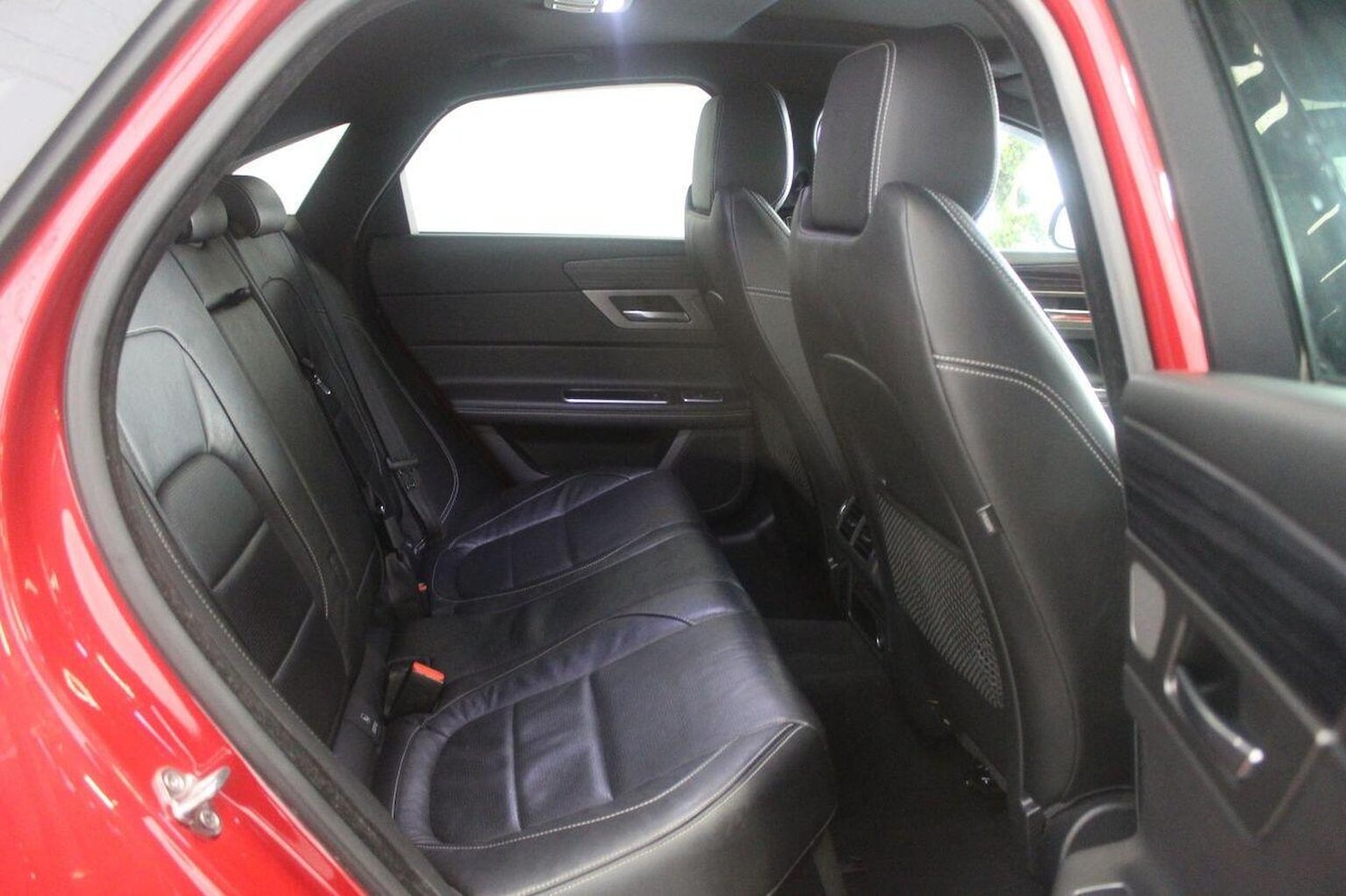 Used Jaguar XF 2015 for sale - 77937841: Photo 60