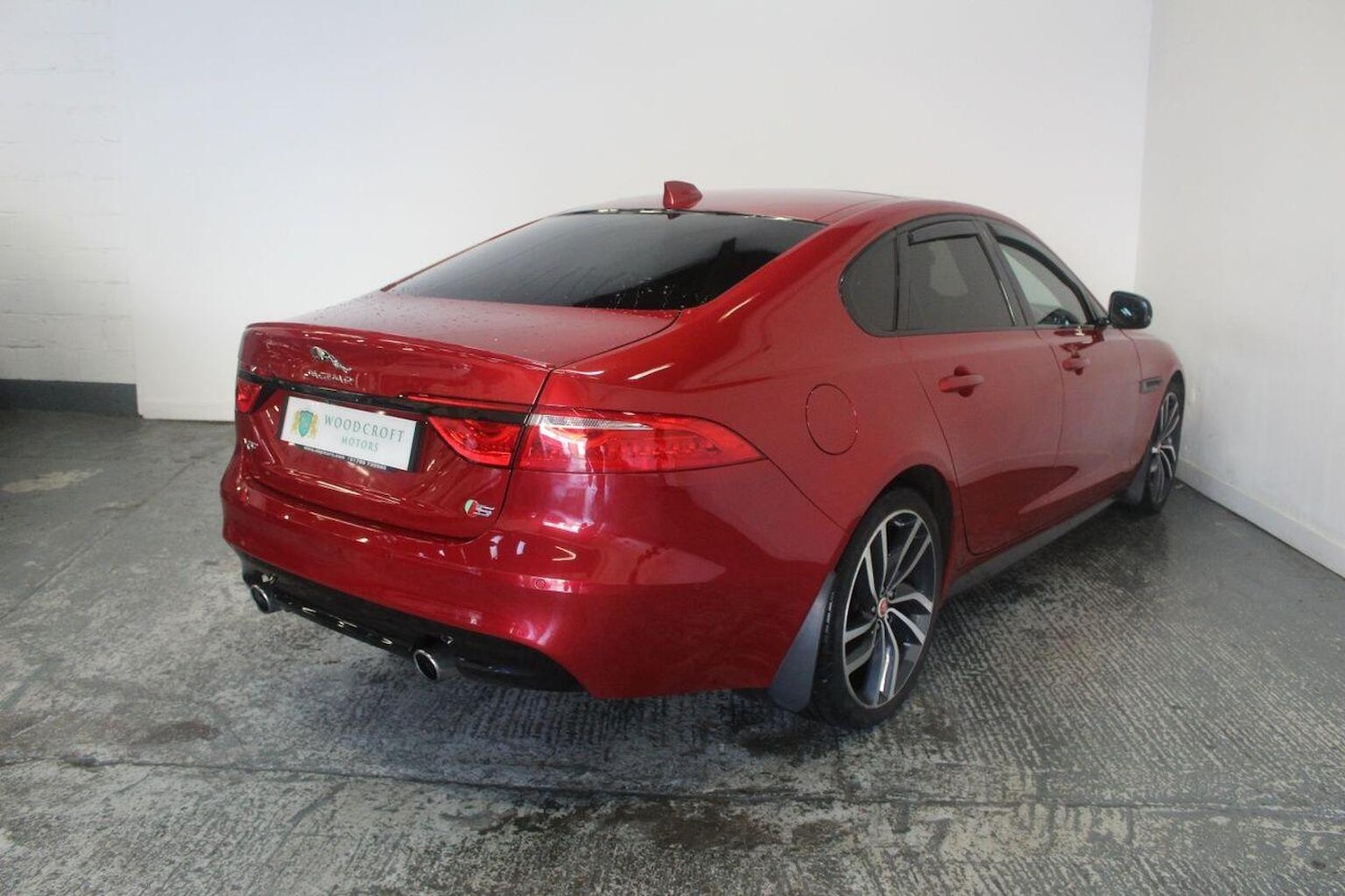 Used Jaguar XF 2015 for sale - 77937841: Photo 8