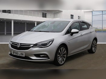 Used Vauxhall Astra 2016 for sale - 76225282: Photo 2
