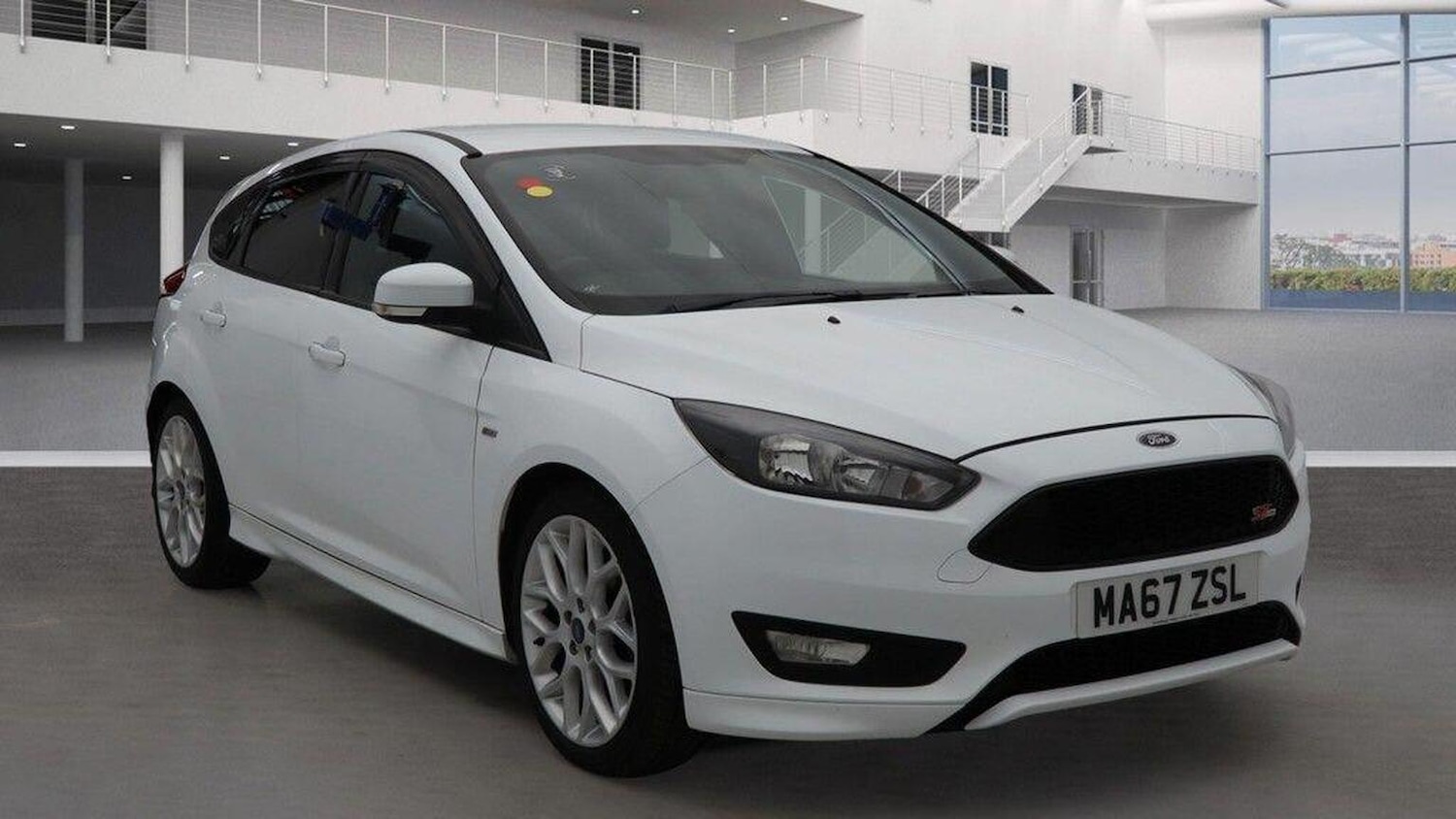 Used Ford Focus 2017 for sale - 76380305: Photo 1