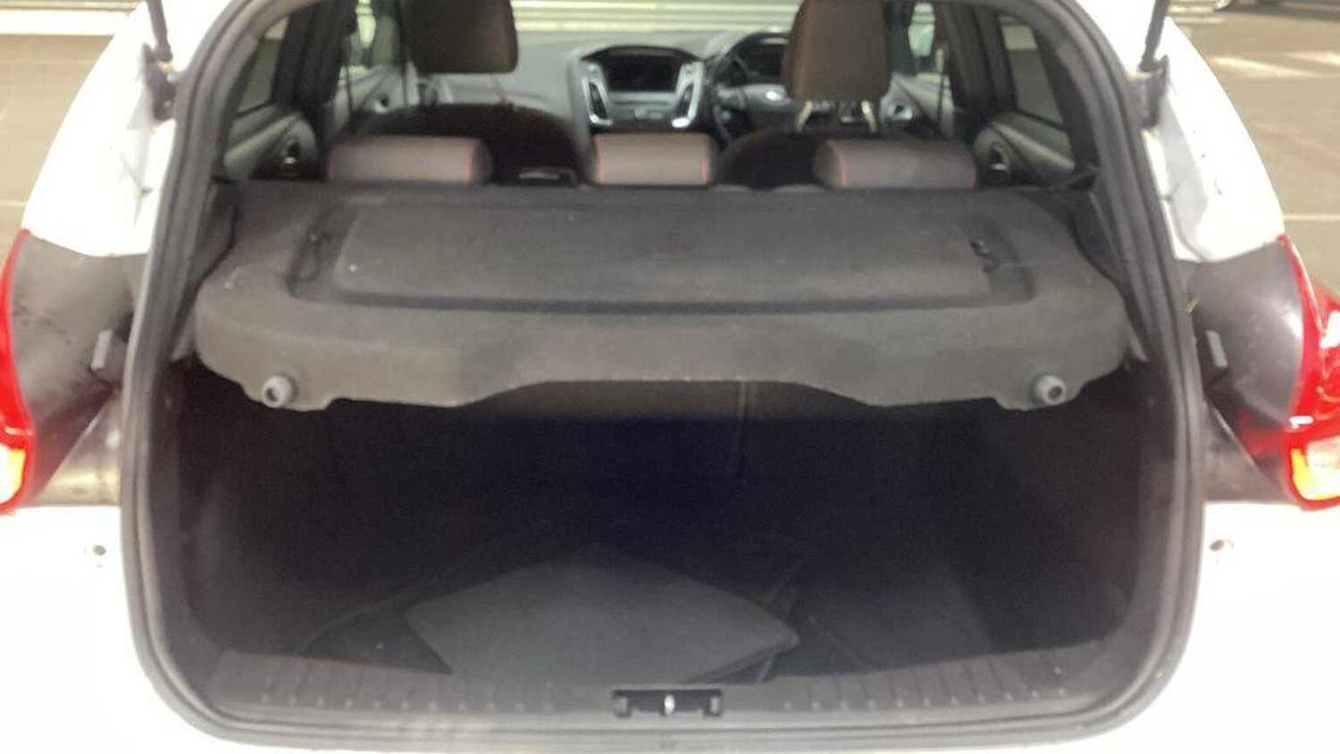 Used Ford Focus 2017 for sale - 76380305: Photo 10