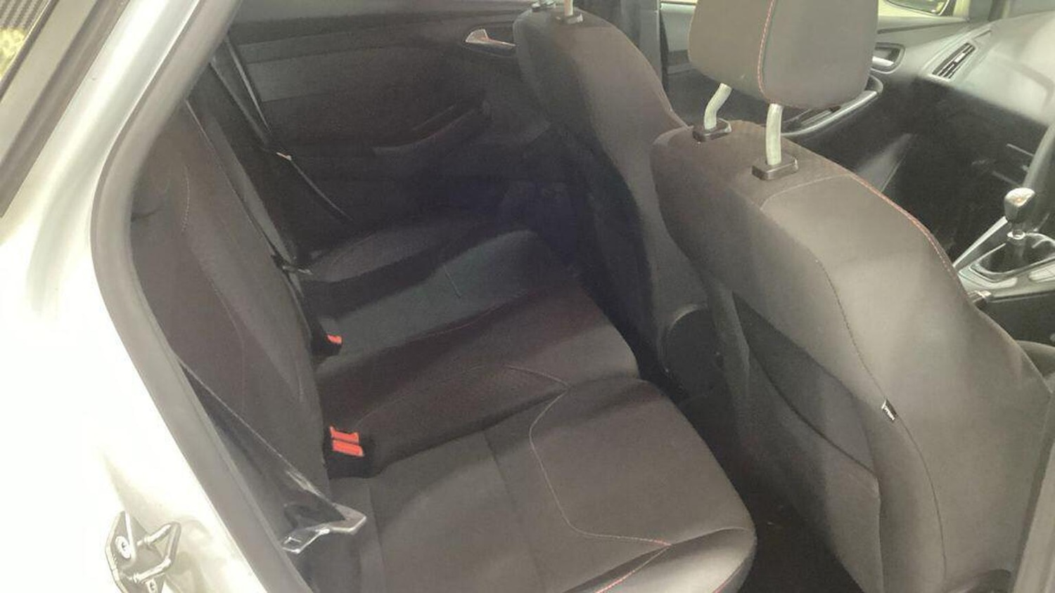 Used Ford Focus 2017 for sale - 76380305: Photo 11