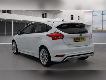 Used Ford Focus 2017 for sale - 76380305: Photo