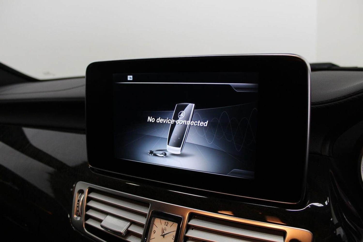 Used Mercedes-Benz CLS 2015 for sale - 76951141: Photo 34