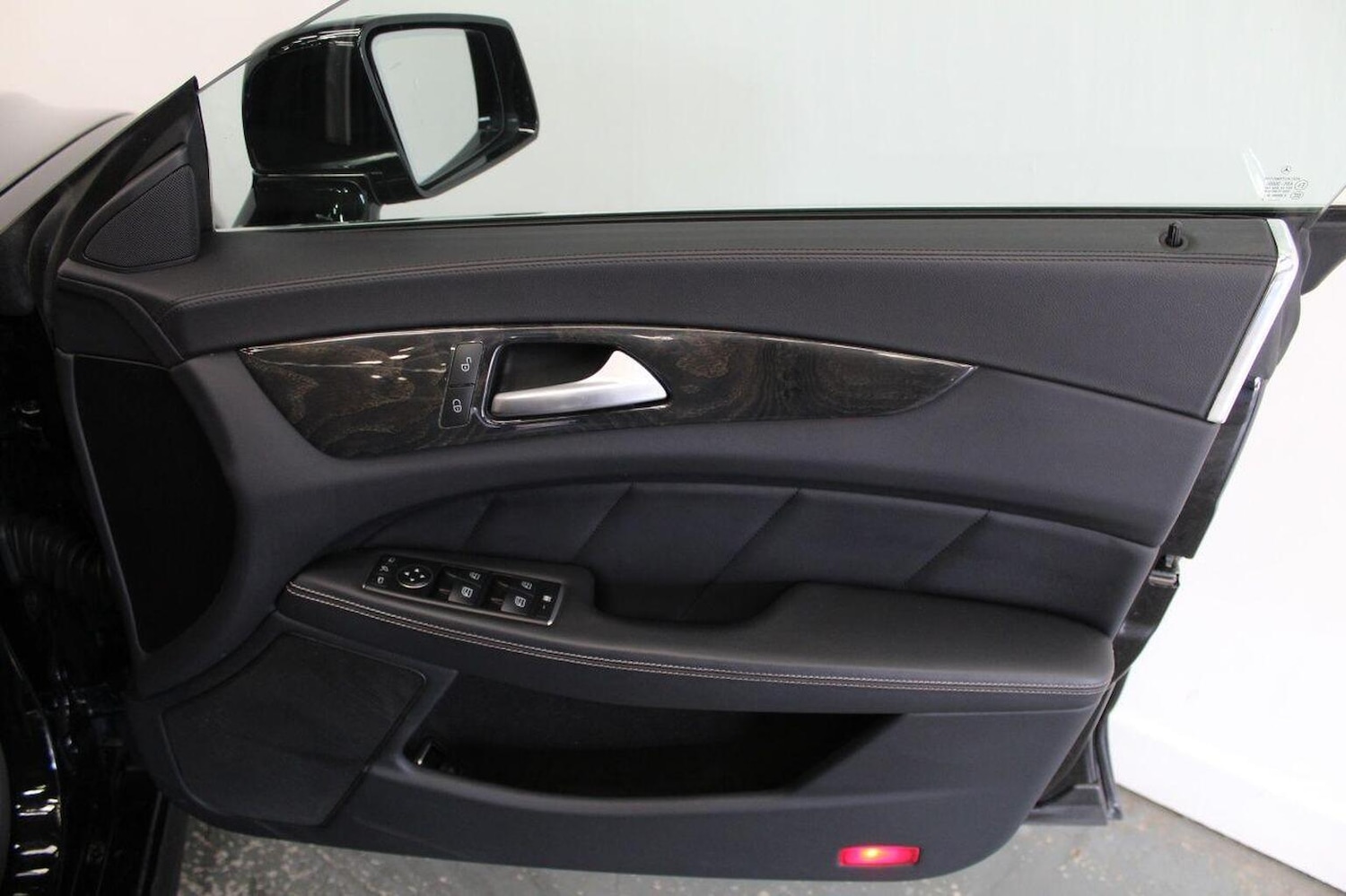 Used Mercedes-Benz CLS 2015 for sale - 76951141: Photo 50