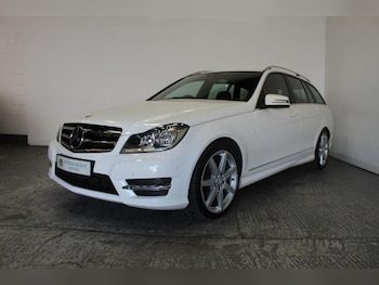 Used Mercedes-Benz C Class 2014 for sale - 76536749: Photo