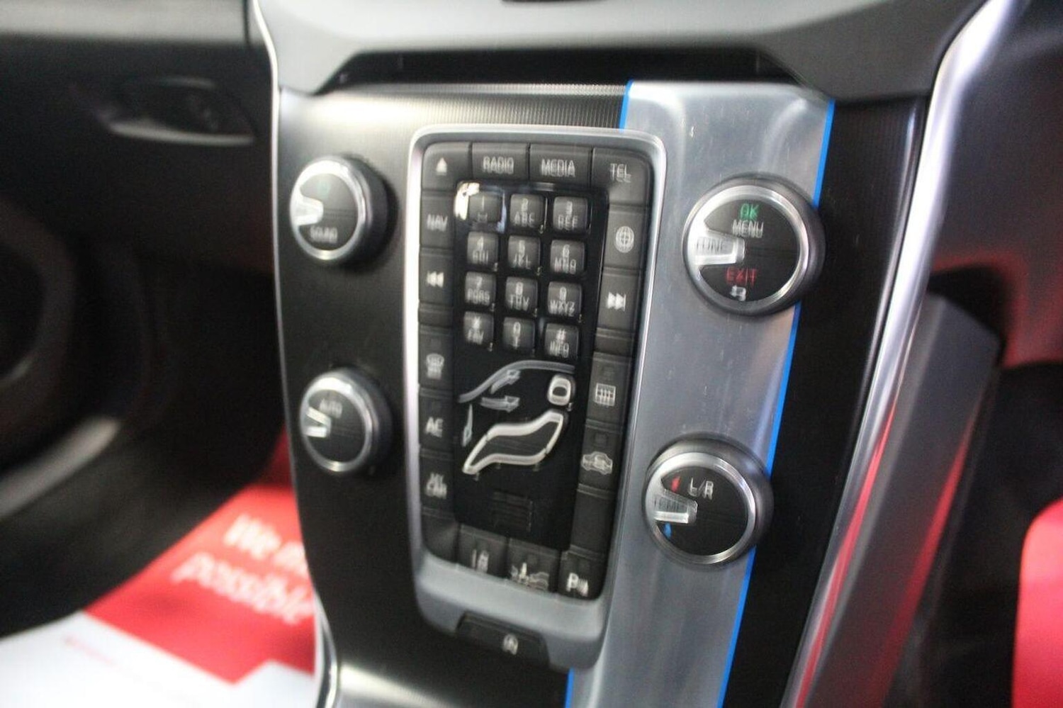 Used Volvo V40 2015 for sale - 76799297: Photo 40