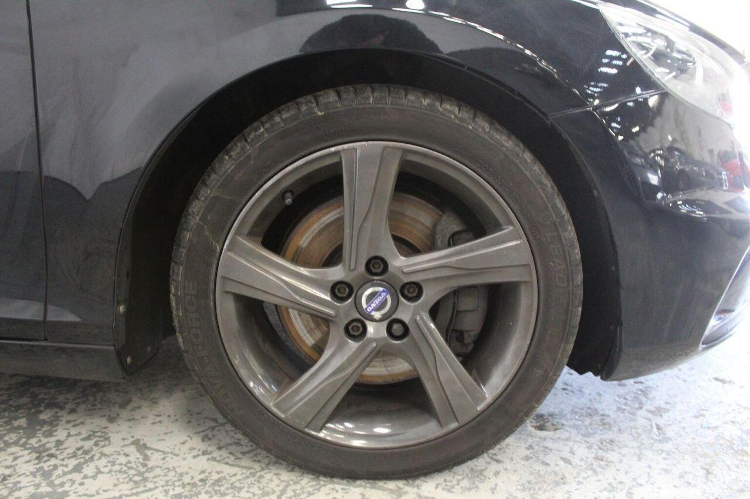 Used Volvo V40 2015 for sale - 76799297: Photo 54