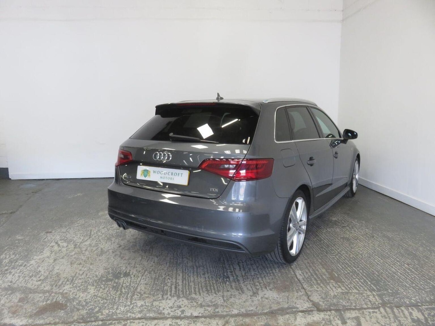 Used Audi A3 2014 for sale - 77438471: Photo 8