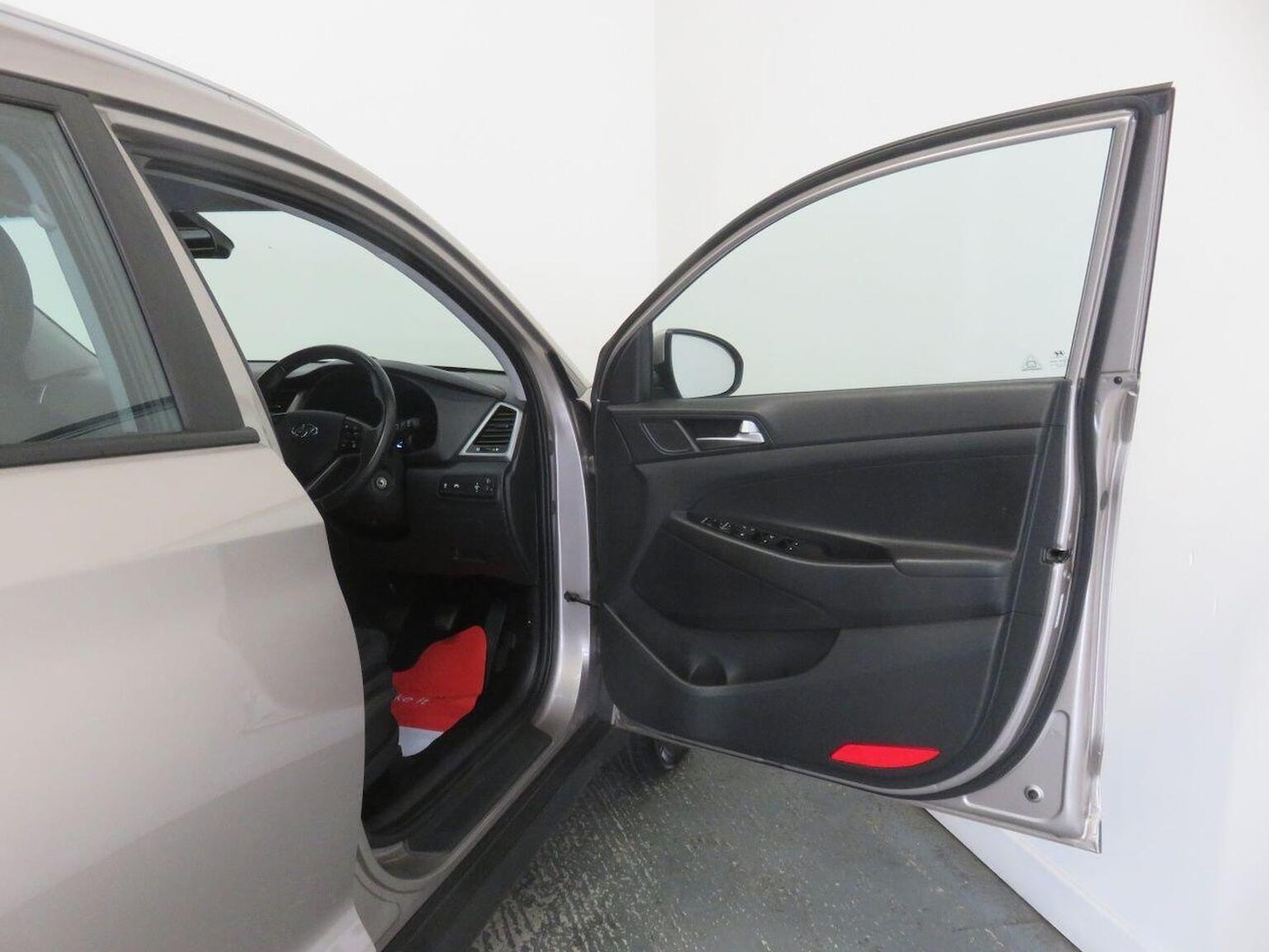 Used Hyundai TUCSON 2016 for sale - 77609880: Photo 19