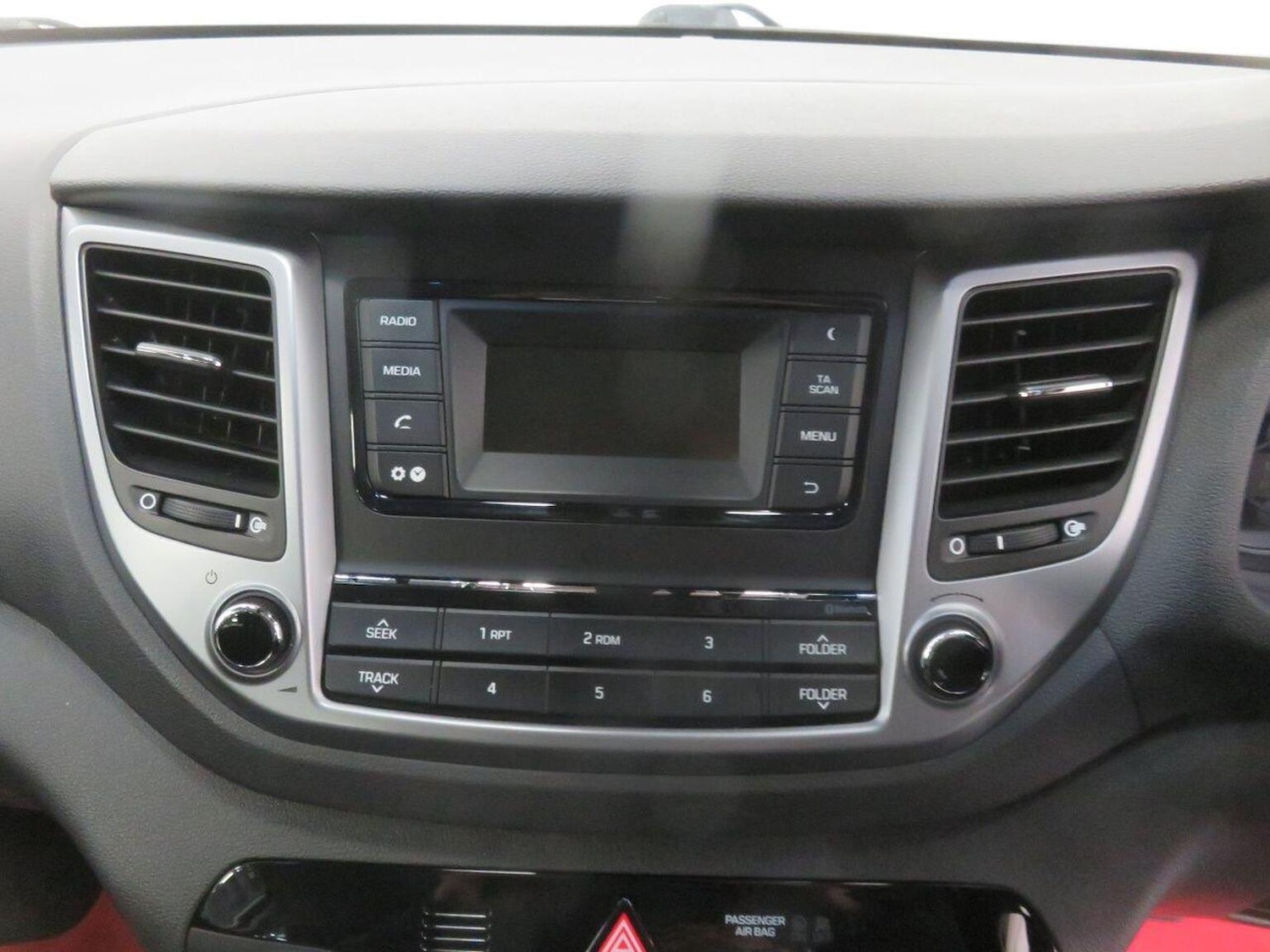 Used Hyundai TUCSON 2016 for sale - 77609880: Photo 29