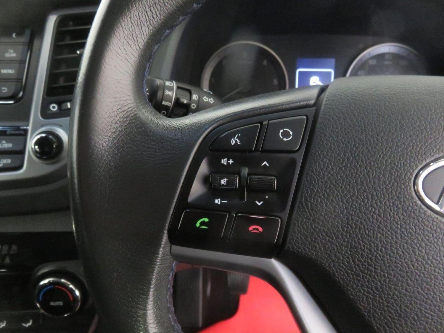 Used Hyundai TUCSON 2016 for sale - 77609880: Photo 36