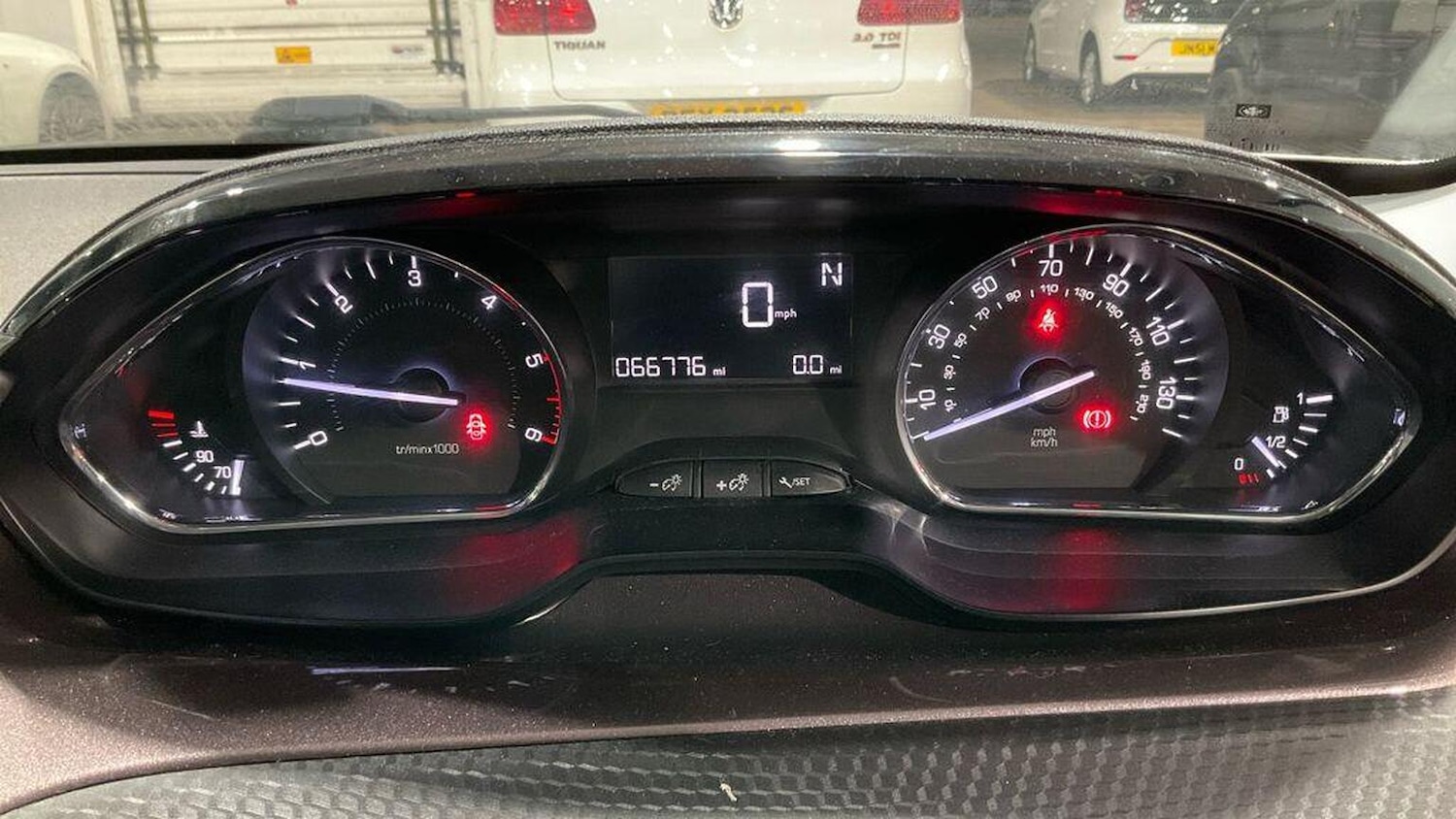 Used Peugeot 2008 2015 for sale - 76891751: Photo 14