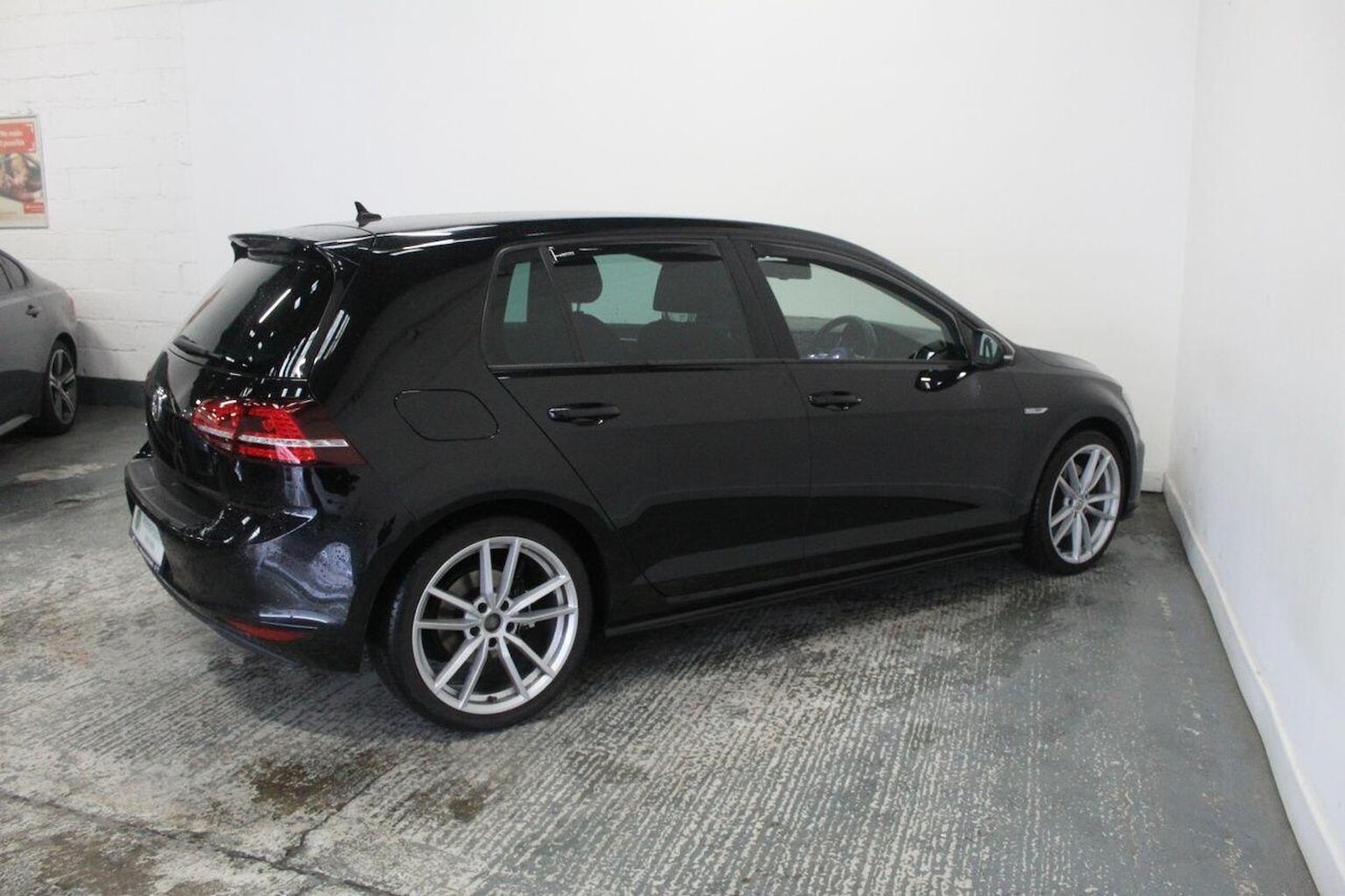 Used Volkswagen Golf 2015 for sale - 76471237: Photo 11