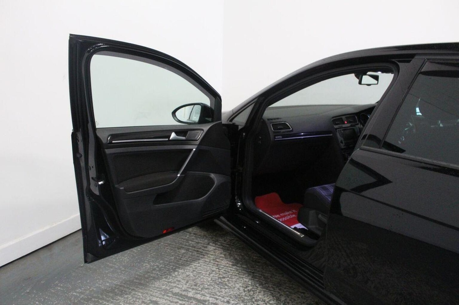 Used Volkswagen Golf 2015 for sale - 76471237: Photo 27